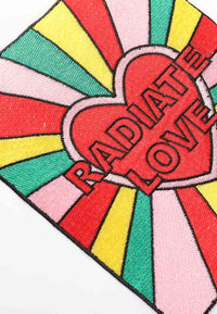 "Radiate Love" T-shirt - M-CONZEPT