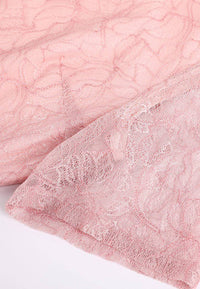 Elegant lace dress - M-CONZEPT