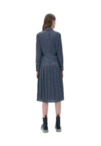 Elegant long-sleeved dress - M-CONZEPT